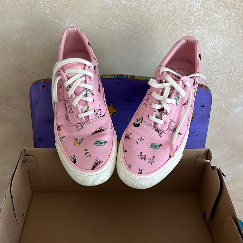 Very, VERY special Keds Riverdale sneakers… featuring Betty & Veronica! 💞